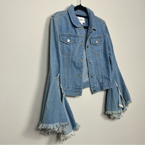 DAYA BY ZENDAYA BELL SLEEVE BUTTON UP DENIM JACKET SIZE SMALL - Picture 11 of 16